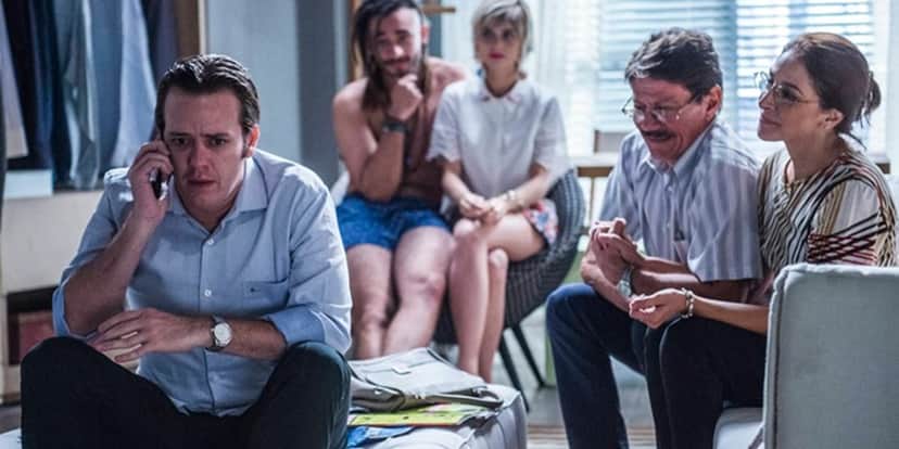 Max (Pablo Sanábio) usará namorada falsa para enganar os pais em Totalmente Demais (Foto: Caiuá Franco/Globo) Max (Pablo Sanábio) usará namorada falsa para enganar os pais em Totalmente Demais (Foto: Caiuá Franco/Globo)