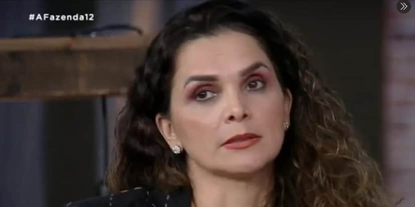 Luiza Ambiel prometeu processar participante (Foto: Reprodução) Luiza Ambiel prometeu processar participante (Foto: Reprodução)