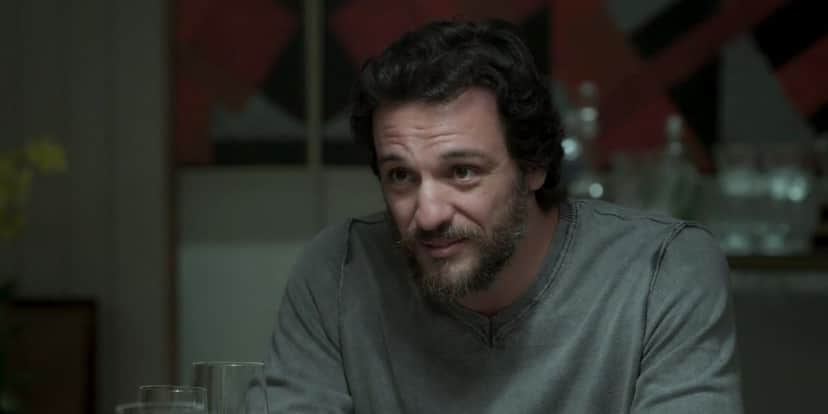 Caio deixa Silvana tensa em sua casa na novela A Força do Querer Caio deixa Silvana tensa em sua casa na novela A Força do Querer
