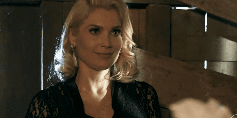 Flávia Alessandra (Sandra) em cena de Eta Mundo Bom; reprise teve novo recorde de audiência (Foto: Reprodução/Globo) Flávia Alessandra (Sandra) em cena de Eta Mundo Bom; reprise teve novo recorde de audiência (Foto: Reprodução/Globo)