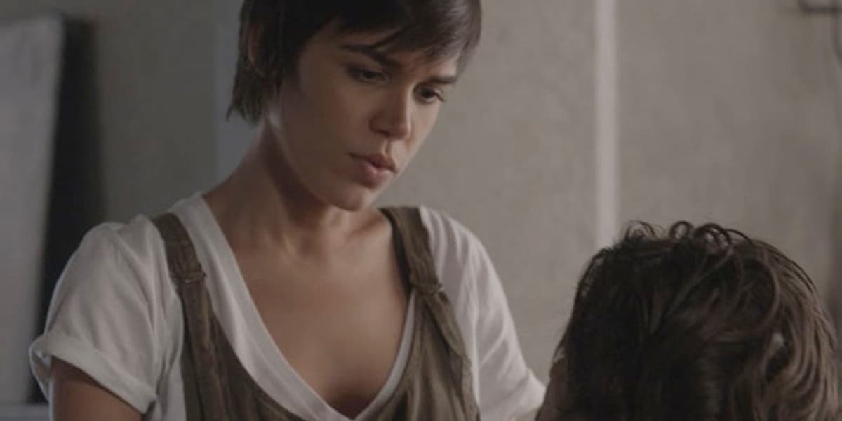 Leila (Carla Salle) fica em choque com revelação de Rafael (Daniel Rocha) em Totalmente Demais (Foto: Reprodução/Globo) Leila (Carla Salle) fica em choque com revelação de Rafael (Daniel Rocha) em Totalmente Demais (Foto: Reprodução/Globo)