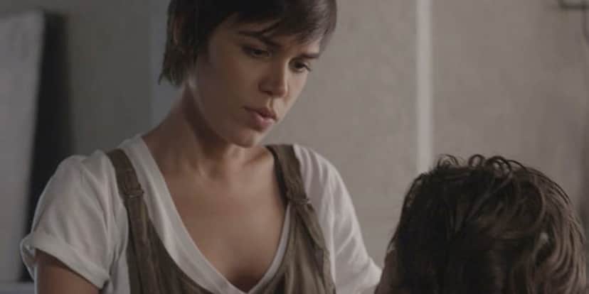 Leila (Carla Salle) fica em choque com revelação de Rafael (Daniel Rocha) em Totalmente Demais (Foto: Reprodução/Globo) Leila (Carla Salle) fica em choque com revelação de Rafael (Daniel Rocha) em Totalmente Demais (Foto: Reprodução/Globo)