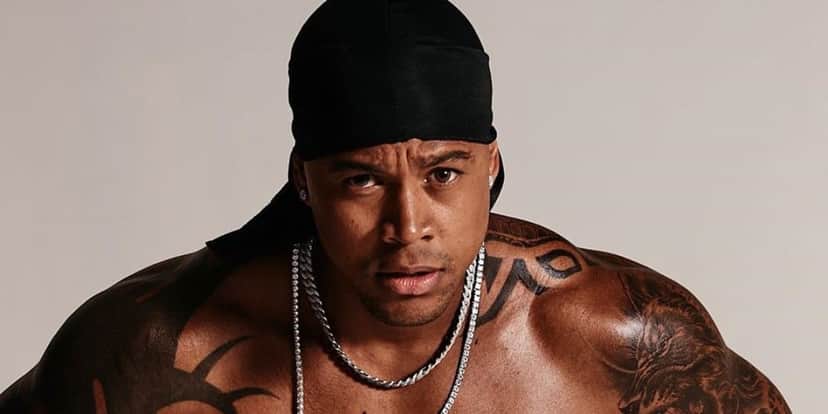 Leo Santana chocou ao exibir tênis nas redes sociais (Foto: Reprodução/Instagram) Leo Santana chocou ao exibir tênis nas redes sociais (Foto: Reprodução/Instagram)