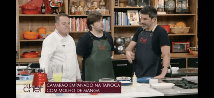 Edu Guedes da detalhes de novo programa ao lado do amigo (Reprodução) Edu Guedes da detalhes de novo programa ao lado do amigo (Reprodução)