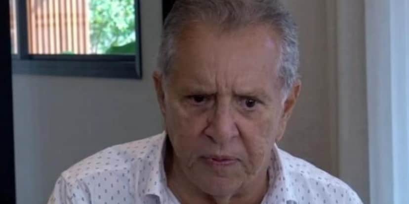 Carlos Alberto de Nóbrega é titular do "A Praça é Nossa", do SBT (Foto: Reprodução/YouTube) Carlos Alberto de Nóbrega é titular do "A Praça é Nossa", do SBT (Foto: Reprodução/YouTube)
