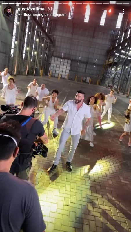 O sertanejo fez questão de mostrar que estava trabalhando (Foto: Reprodução/ Instagram) O sertanejo fez questão de mostrar que estava trabalhando (Foto: Reprodução/ Instagram)