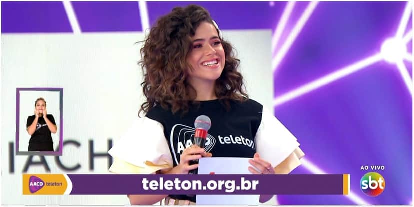 Maisa Silva cumpriu promessa e voltou ao SBT para participar do Teleton (Foto: Reprodução) Maisa Silva cumpriu promessa e voltou ao SBT para participar do Teleton (Foto: Reprodução)