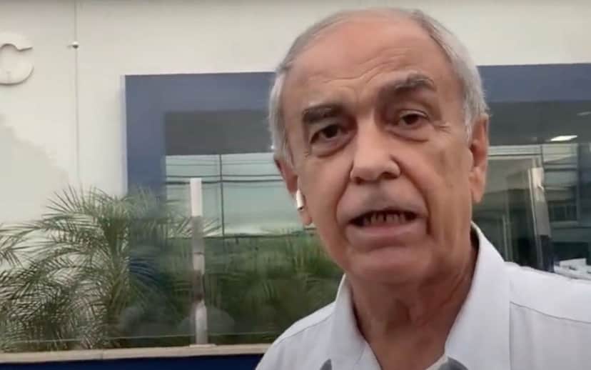 Candidato a prefeito do Rio de Janeiro morre ao vivo (Reprodução) Candidato a prefeito do Rio de Janeiro morre ao vivo (Reprodução)