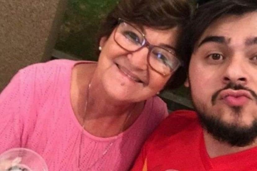 Cantor perdeu a mãe (Foto: Reprodução) Cantor perdeu a mãe (Foto: Reprodução)