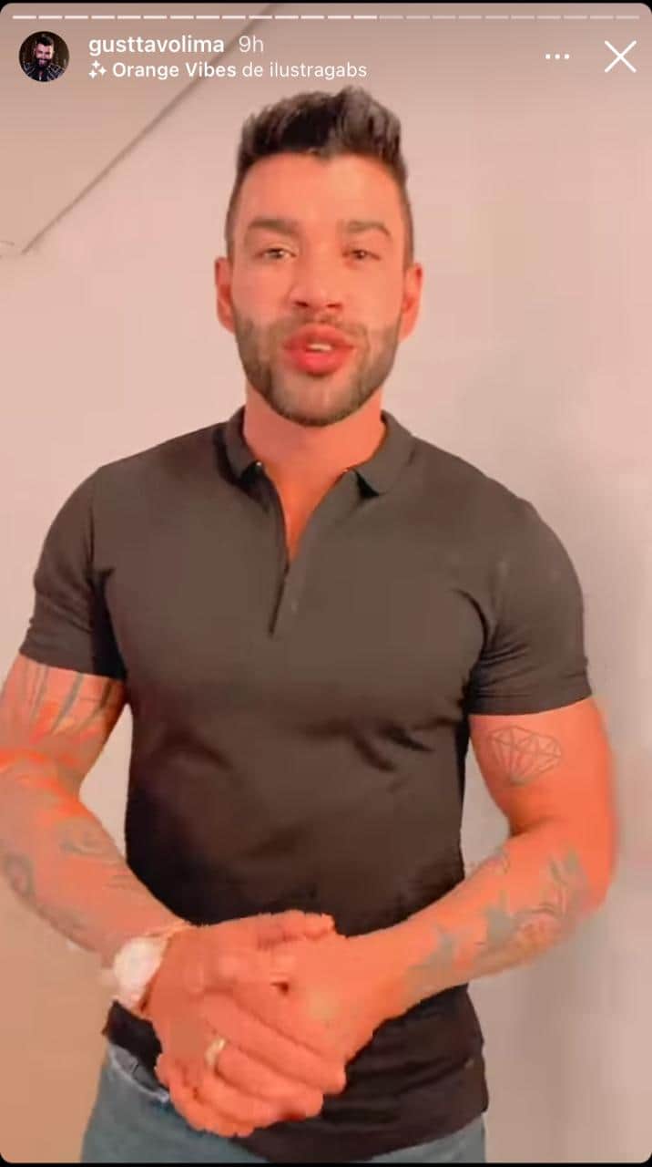 Gusttavo Lima aparece de aliança (Reprodução) Gusttavo Lima aparece de aliança (Reprodução)