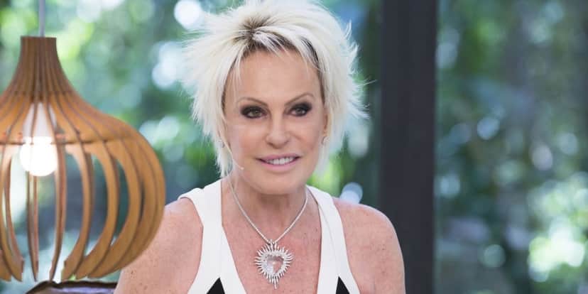 Ana Maria Braga impressionou seguidores com clique de maio aos 71 anos (Reprodução) Ana Maria Braga impressionou seguidores com clique de maio aos 71 anos (Reprodução)