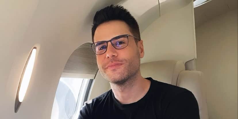 Luiz Bacci fala sobre vida pessoal e profissional nas redes sociais (Reprodução) Luiz Bacci fala sobre vida pessoal e profissional nas redes sociais (Reprodução)