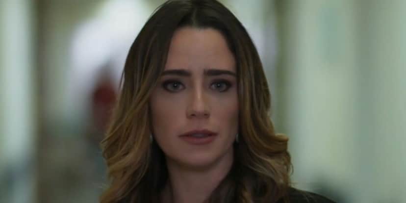 Bruna ficará frustrada ao descobrir que sua inimiga escapou do atentado (Foto: Reprodução) Bruna ficará frustrada ao descobrir que sua inimiga escapou do atentado (Foto: Reprodução)