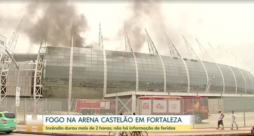 Incêndio atingiu a Arena Castelão, em Fortaleza (Foto: Reprodução/TV Globo) Incêndio atingiu a Arena Castelão, em Fortaleza (Foto: Reprodução/TV Globo)