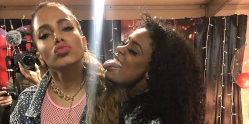 Anitta e MC Rebecca trocam farpas Anitta e MC Rebecca trocam farpas