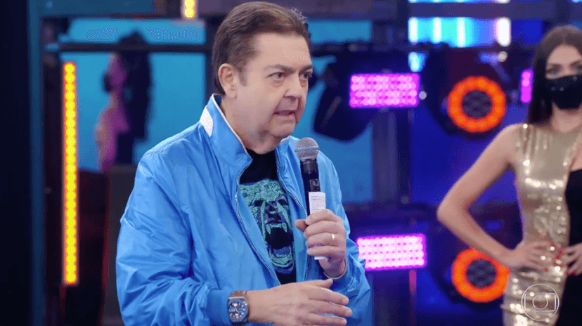 Faustão no comando do Domingão do Faustão (Foto reprodução) Faustão no comando do Domingão do Faustão (Foto reprodução)