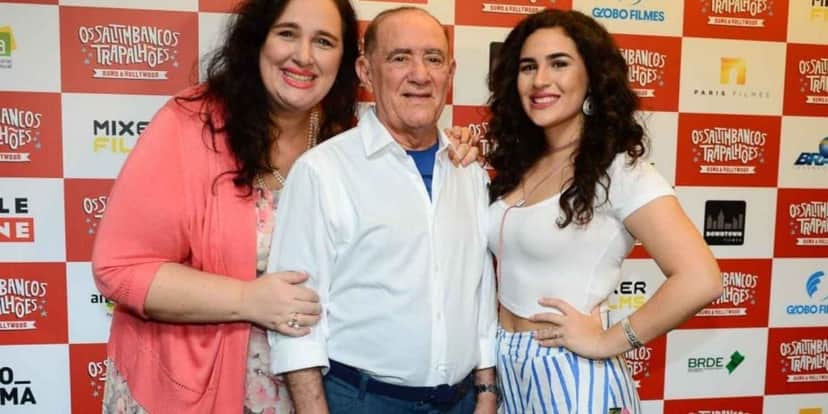 Lilian Taranto Aragão, Renato Aragão e Livian Aragão (Foto: Reprodução) Lilian Taranto Aragão, Renato Aragão e Livian Aragão (Foto: Reprodução)