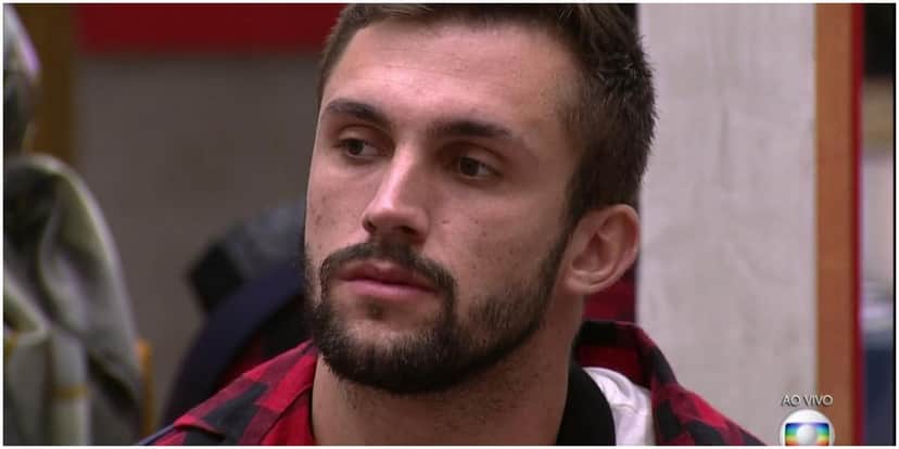 Arthur está pegando pesado no BBB21 - Foto: Reprodução Arthur está pegando pesado no BBB21 - Foto: Reprodução