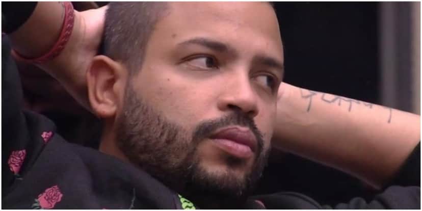 Projota conversou com Arthur sobre o jogo e mencionou o cantor Fiuk Projota conversou com Arthur sobre o jogo e mencionou o cantor Fiuk