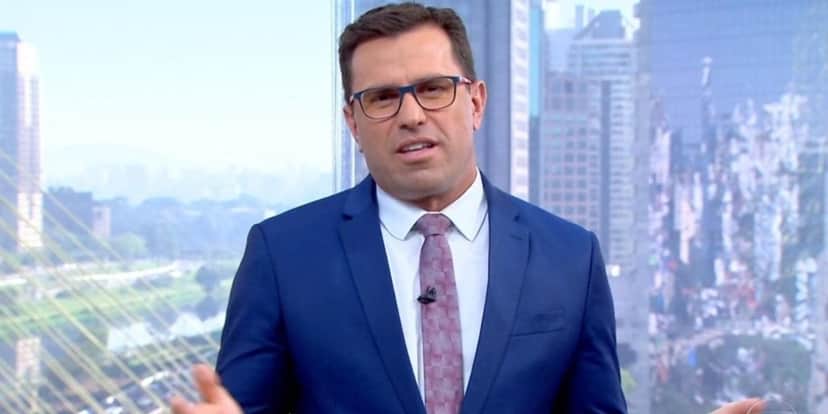 Rodrigo Bocardi se surpreendeu com repórter da Globo ao vivo (Foto: Reprodução) Rodrigo Bocardi se surpreendeu com repórter da Globo ao vivo (Foto: Reprodução)