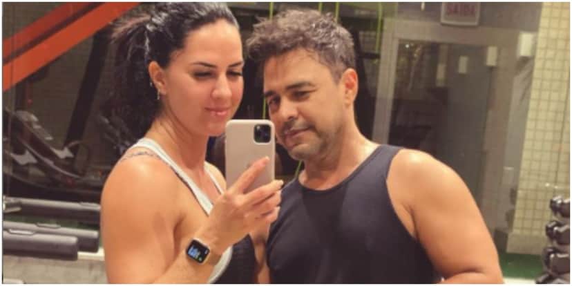 Zezé Di Camargo expõe tristeza com sumiço e faz apelo junto de Graciele (Foto: Reprodução) Zezé Di Camargo expõe tristeza com sumiço e faz apelo junto de Graciele (Foto: Reprodução)