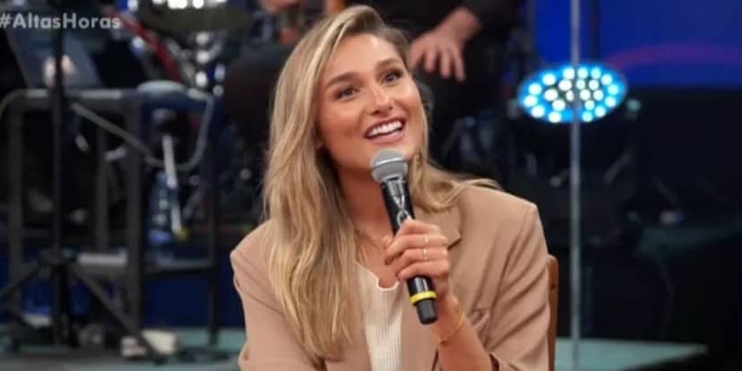 Sasha ao vivo (Reprodução) Sasha ao vivo (Reprodução)