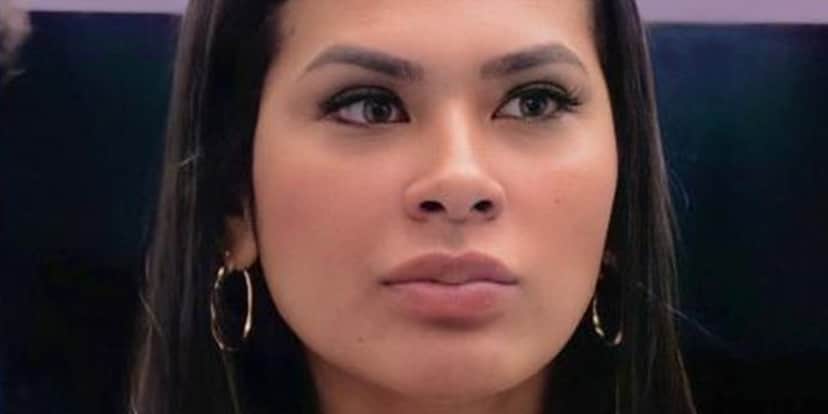Público pede exame de PCR em Pocah após cantora ter crise de tosse no BBB21 (Foto: Reprodução) Público pede exame de PCR em Pocah após cantora ter crise de tosse no BBB21 (Foto: Reprodução)