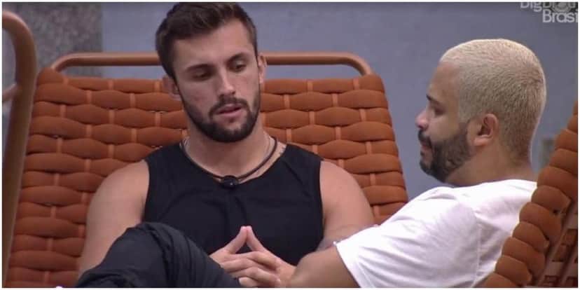 Arthur pensa em trair Carla Díaz no BBB21 - Foto: Reprodução Arthur pensa em trair Carla Díaz no BBB21 - Foto: Reprodução