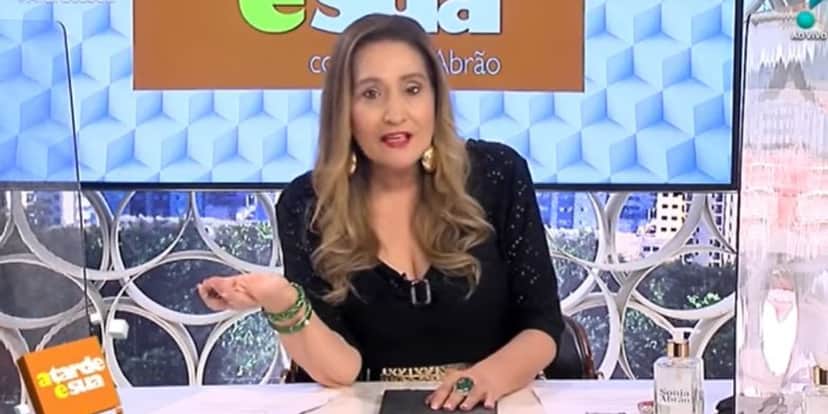 Sonia Abrão no "A Tarde é Sua" (Foto: Reprodução/RedeTV!) Sonia Abrão no "A Tarde é Sua" (Foto: Reprodução/RedeTV!)