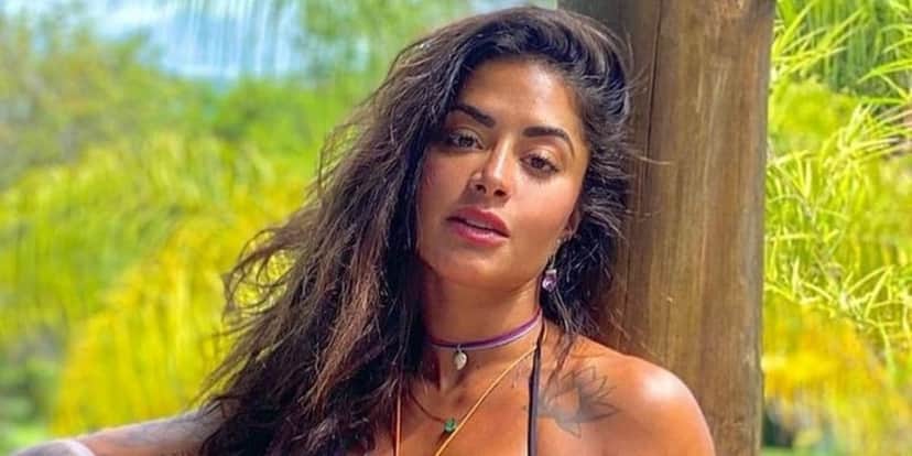 Aline Riscado levou os seguidores à loucura com clique em meio a natureza (Foto: Reprodução) Aline Riscado levou os seguidores à loucura com clique em meio a natureza (Foto: Reprodução)