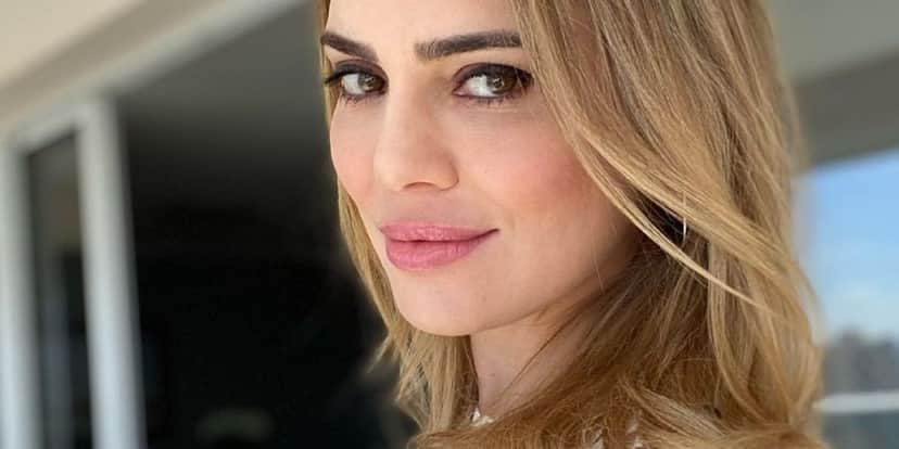 Rachel Sheherazade é criticada nas redes sociais, após processar SBT (reprodução) Rachel Sheherazade é criticada nas redes sociais, após processar SBT (reprodução)