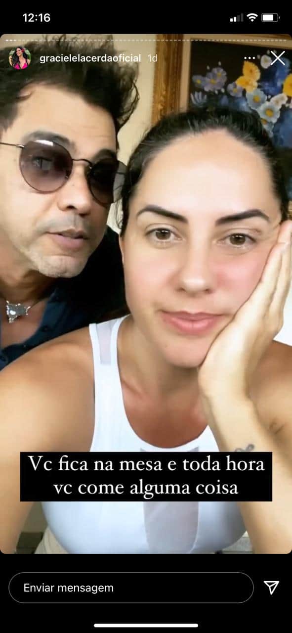 Graciele Lacerda flagra momento íntimo com Zezé (Reprodução) Graciele Lacerda flagra momento íntimo com Zezé (Reprodução)