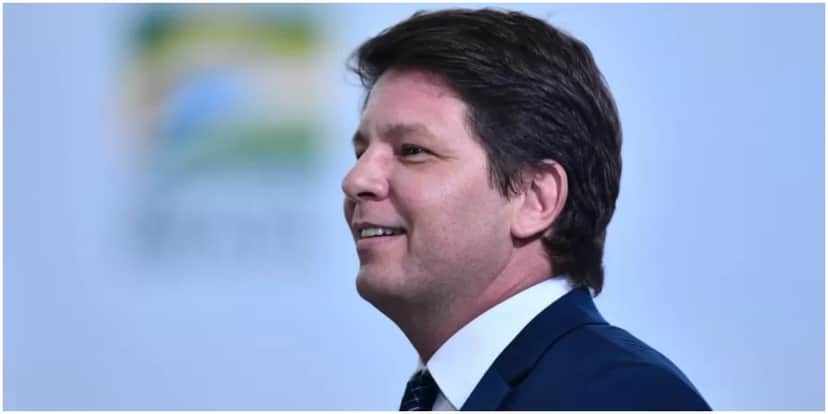 O ex-ator tem apenas 49 anos e foi hospitalizado pela segunda vez com o mesmo problema (Foto: Reprodução) O ex-ator tem apenas 49 anos e foi hospitalizado pela segunda vez com o mesmo problema (Foto: Reprodução)