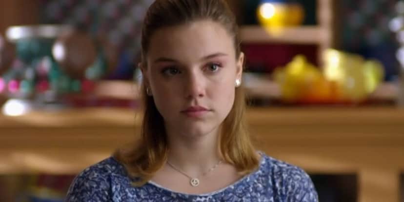 Alice Wegmann como Sofia em A Vida da Gente (Foto: Reprodução) Alice Wegmann como Sofia em A Vida da Gente (Foto: Reprodução)