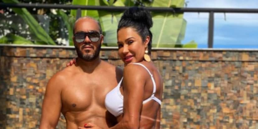 Belo, casado com Gracyanne, tem flagra com loira gostosa, discussão e detona: "Optamos por mudar" Belo, casado com Gracyanne, tem flagra com loira gostosa, discussão e detona: "Optamos por mudar"