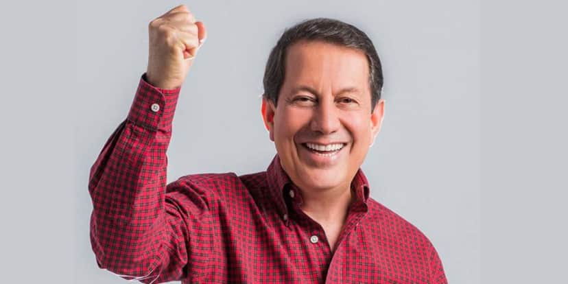 R.R Soares está intubado e polêmicas do pastor explodiram nas redes sociais (Foto: Reprodução) R.R Soares está intubado e polêmicas do pastor explodiram nas redes sociais (Foto: Reprodução)