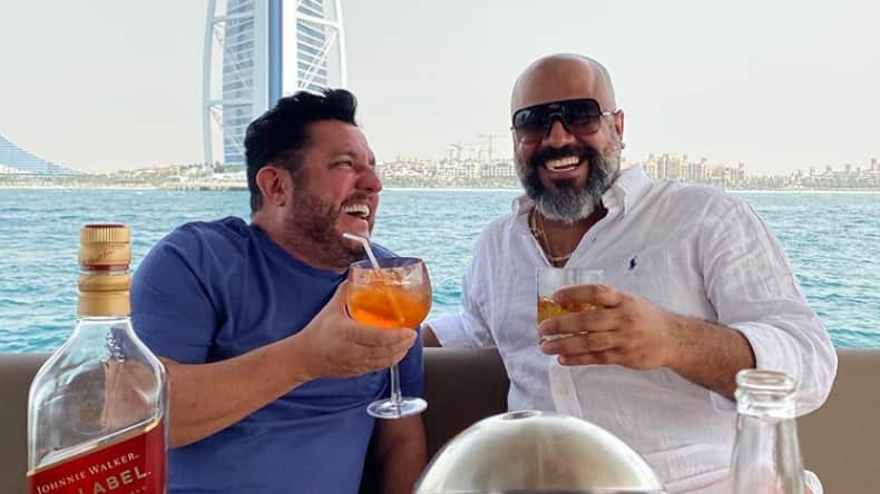 Bruno com foragido conhecido como Dubaiano (Foto: Reprodução/Instagram) Bruno com foragido conhecido como Dubaiano (Foto: Reprodução/Instagram)