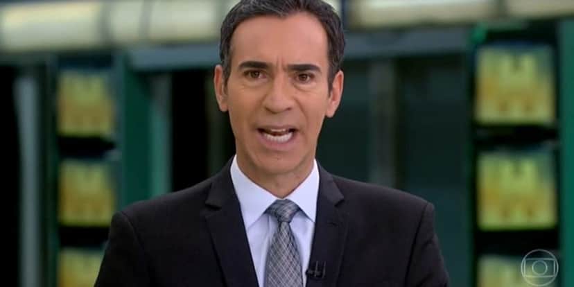 César Tralli confirma afastamento ao vivo no JH após adeus de Maju e é derrubado na Globo: Audiências 11/06 César Tralli confirma afastamento ao vivo no JH após adeus de Maju e é derrubado na Globo: Audiências 11/06