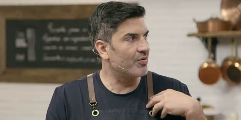 Band deixa vazar bastidores do The Chef e Edu Guedes detona equipe: "Parece que é pegadinha com o apresentador" Band deixa vazar bastidores do The Chef e Edu Guedes detona equipe: "Parece que é pegadinha com o apresentador"