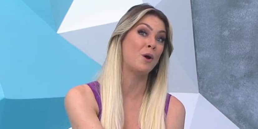 "Nervosa", diz Renata Fan após Denílson negar retorno ao Jogo Aberto "Nervosa", diz Renata Fan após Denílson negar retorno ao Jogo Aberto