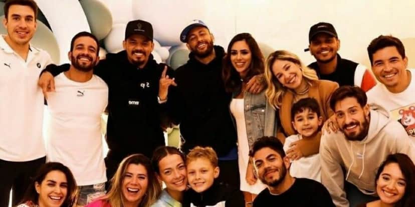 Neymar leva Bruna ao aniversário do filho (Foto: Reprodução) Neymar leva Bruna ao aniversário do filho (Foto: Reprodução)
