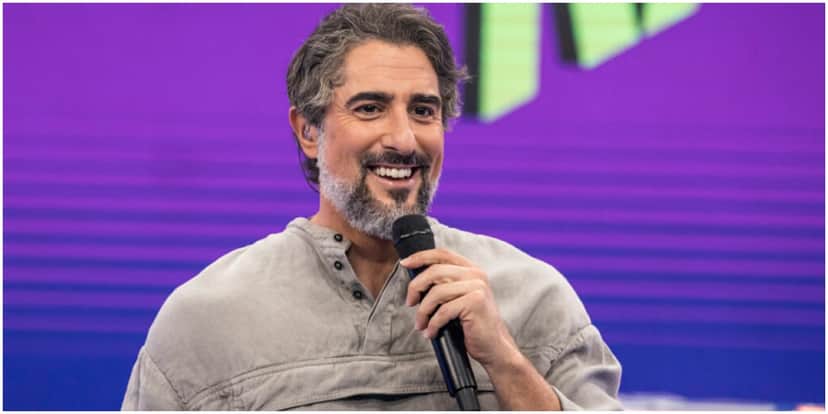 Após Eliana ser anunciada no Caldeirão da Globo, SBT tem correria e define substituta para programa aos domingos Após Eliana ser anunciada no Caldeirão da Globo, SBT tem correria e define substituta para programa aos domingos