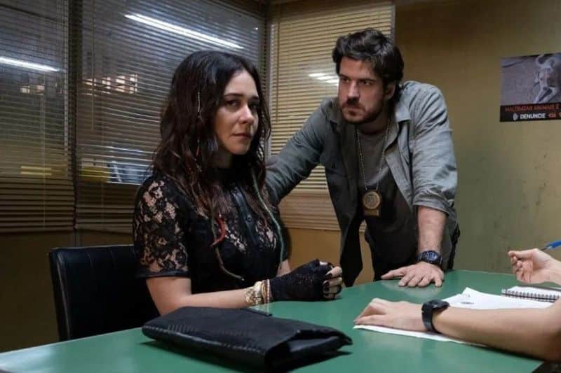 Alessandra Negrini e Marco Pigossi, que eram da Globo, em "Cidade Invisível" (Foto: Divulgação/Netflix) Alessandra Negrini e Marco Pigossi, que eram da Globo, em "Cidade Invisível" (Foto: Divulgação/Netflix)