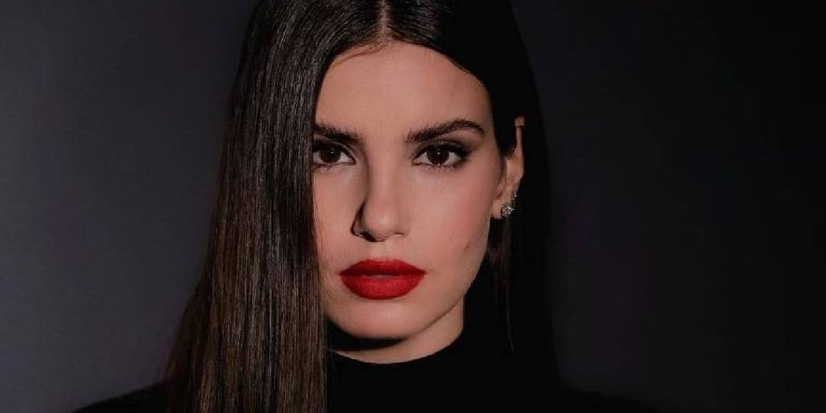 Camila Queiroz foi demitida da Globo - Foto: Reprodução Camila Queiroz foi demitida da Globo - Foto: Reprodução