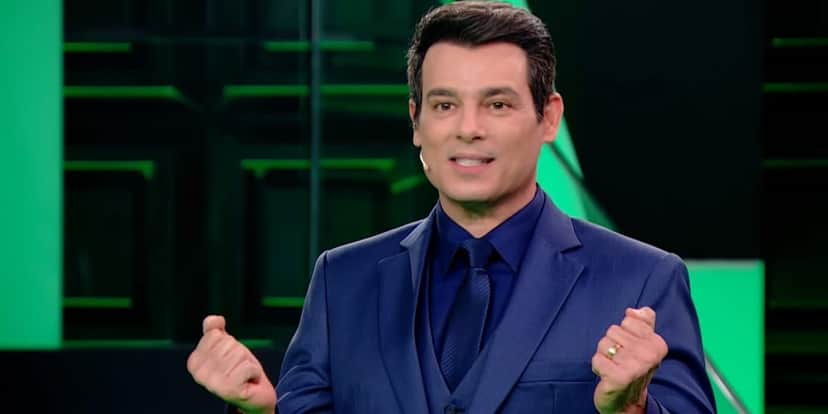 Celso Portiolli no novo "Show do Milhão" (Foto: Reprodução/SBT) Celso Portiolli no novo "Show do Milhão" (Foto: Reprodução/SBT)