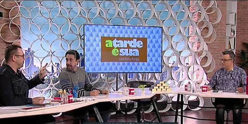 "É fácil falar", Sonia Abrão ouve absurdo de colunista, se enfurece e detona: "Não vou nem argumentar" "É fácil falar", Sonia Abrão ouve absurdo de colunista, se enfurece e detona: "Não vou nem argumentar"