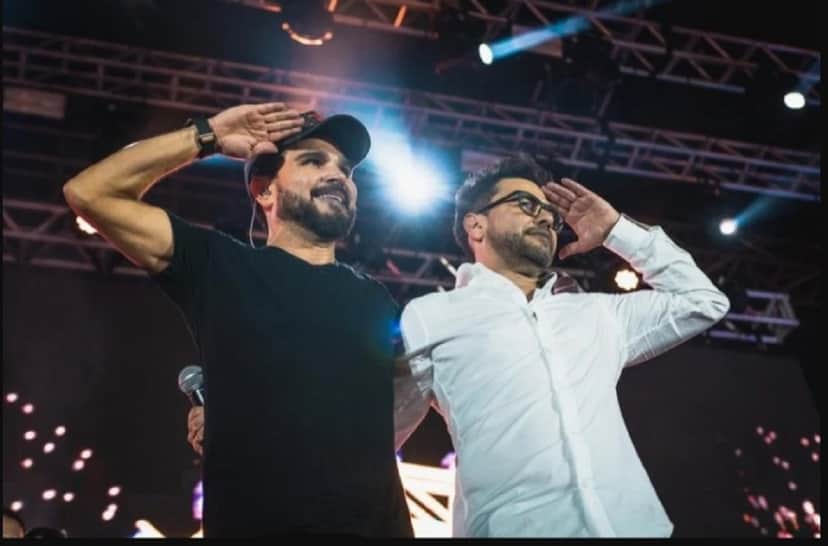 Zezé, após afastamento de Luciano, expõe situação com o irmão e confirma: “O negócio está pegando fogo” Zezé, após afastamento de Luciano, expõe situação com o irmão e confirma: “O negócio está pegando fogo”