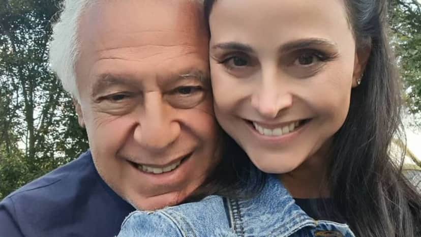 Alexandra Martins também declara seu amor pelo esposo Antonio Fagundes na web (Foto: Reprodução/ Instagram) Alexandra Martins também declara seu amor pelo esposo Antonio Fagundes na web (Foto: Reprodução/ Instagram)