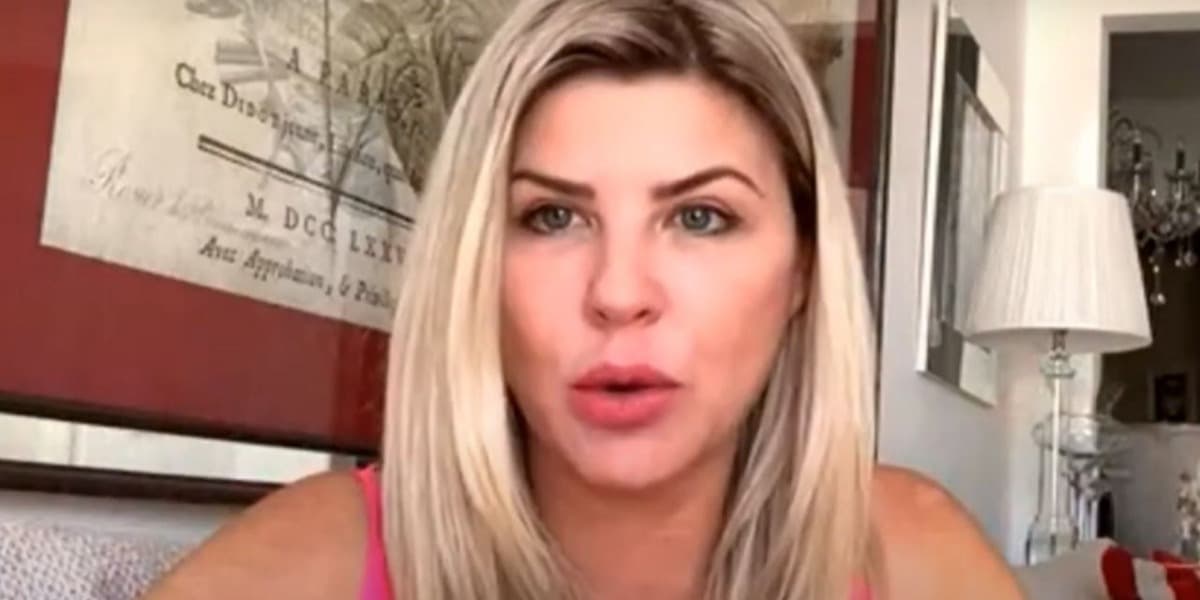 Íris Stefanelli relembra passado difícil - Foto: Reprodução Íris Stefanelli relembra passado difícil - Foto: Reprodução