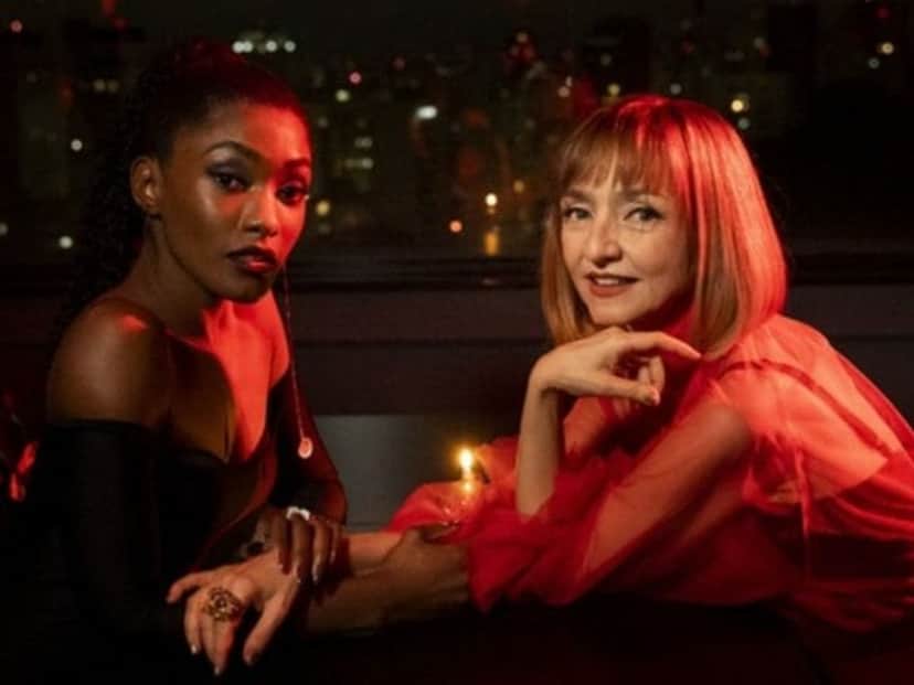 Laila (Erika Januza) e Blanche (Maria de Medeiros) em Verdades Secretas 2 (Divulgação/ TV Globo) Laila (Erika Januza) e Blanche (Maria de Medeiros) em Verdades Secretas 2 (Divulgação/ TV Globo)